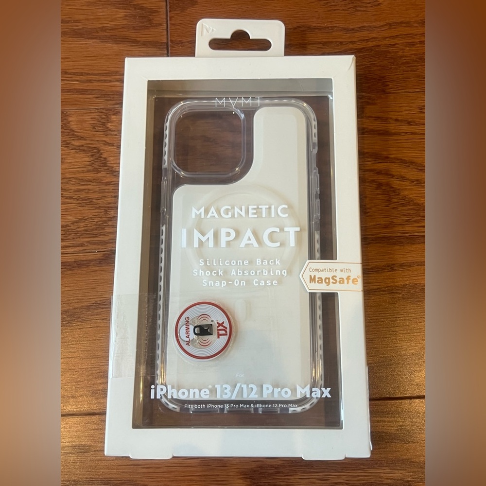 NWT! IPHONE 13/12 PRO MAX MAGNETIC IMPACT CASE (CREAM)